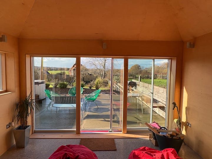 Hastings Eco Retreat: Hot Tub & Swimming Pond - Hastings