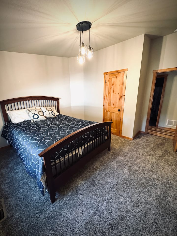 غرفة النوم 2