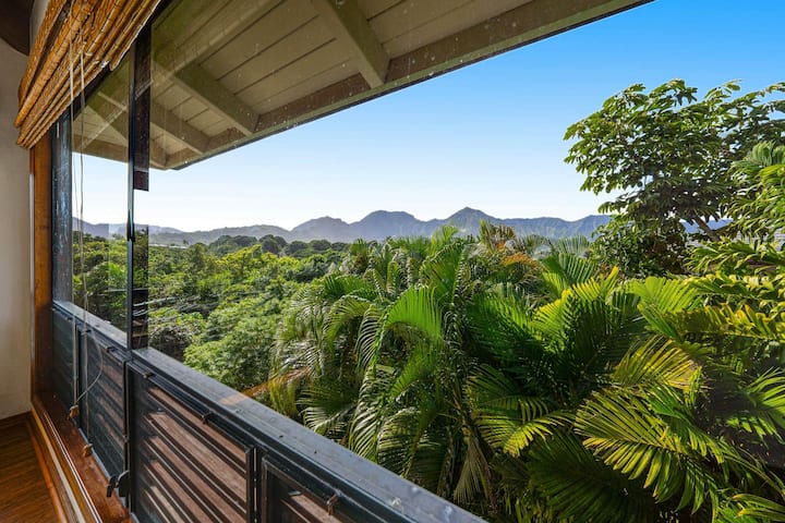 Classic 4br Mountainview | Private Pool | Hot Tub - Princeville, HI