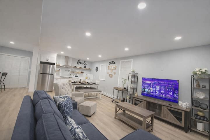 Stylish Retreat With Fire Pit Near Casinos - Brigantine, NJ