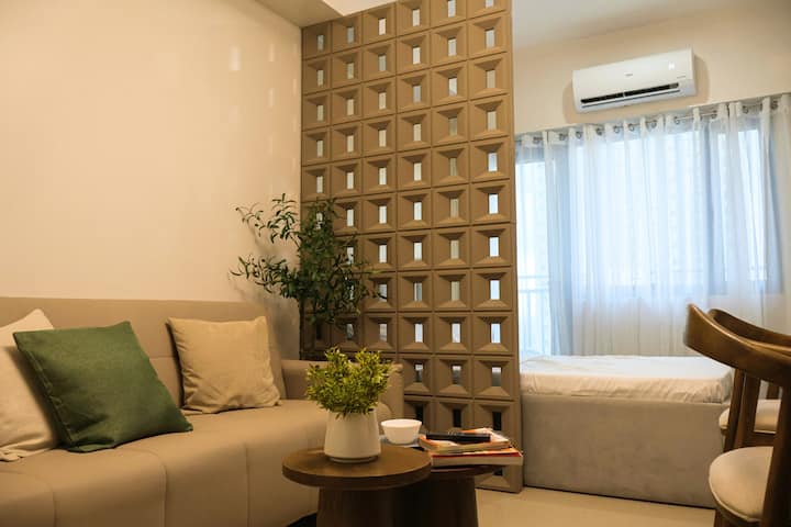Tower 5 Grass Residences • Near Sm North & Trinoma - Quezon City