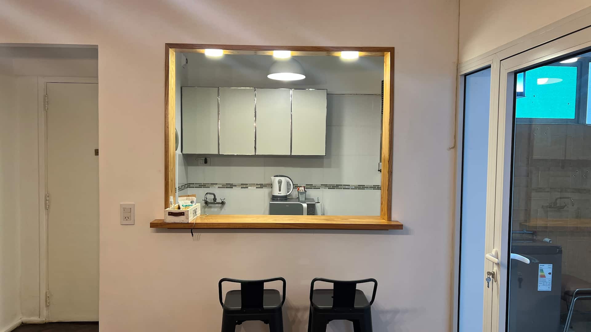 Renovated, spacious and comfortable apartment