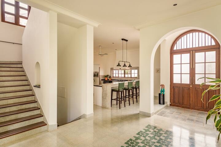 Full kitchen image 3
