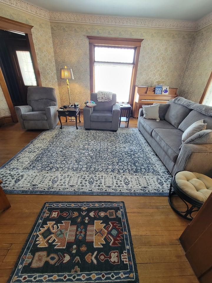 Historic E.m. Deming House (1.7 Miles To Clinic) - Marshfield, WI