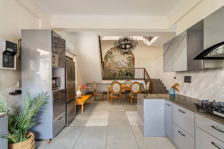 Full kitchen image 3