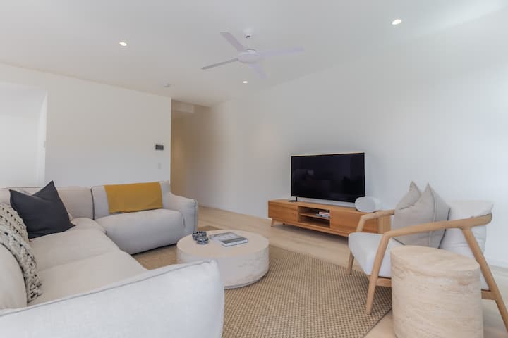Habitat Beach Haven - Sunshine Coast