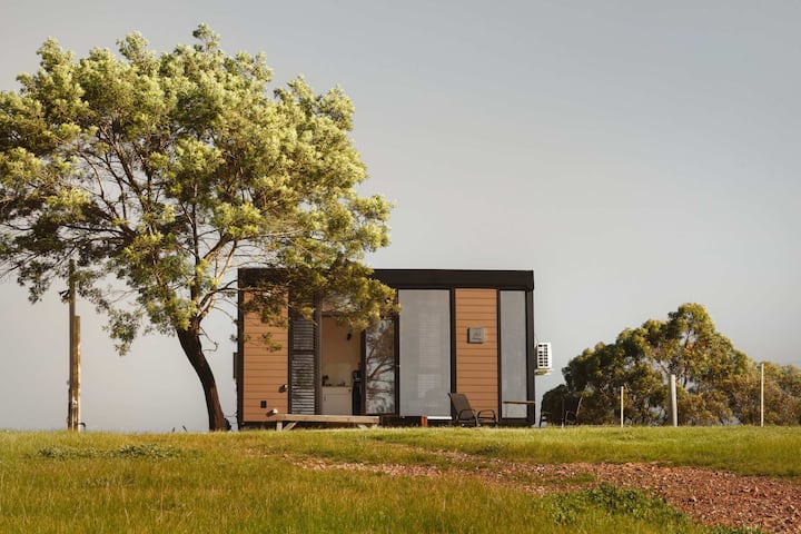 Tallarook Hilltop Tiny House 1 By Tiny Away - セイモア