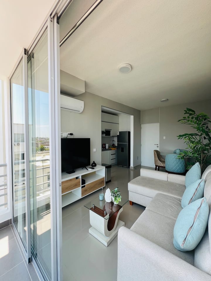 Apartamento En Piura Con Aire Acondicionado. - Piura