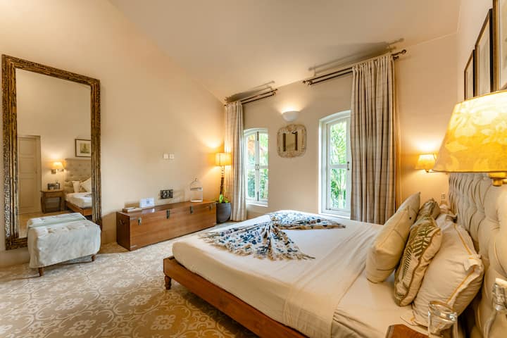 Bedroom 1 image 1