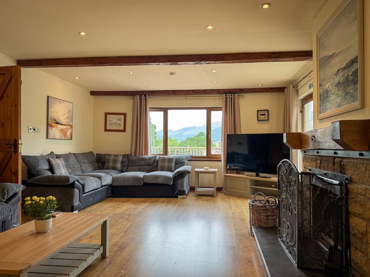 Sea View, Hot Tub, Near Loch Lomond, Pet-friendly - Arrochar