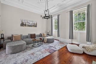 Allentown Walk | WFH Setup | Free Parking | Patio, photo 4 of 53