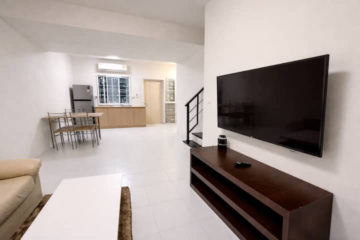 3br Home | Near Suvarnabhumi Airport |Pet-friendly - Lat Krabang
