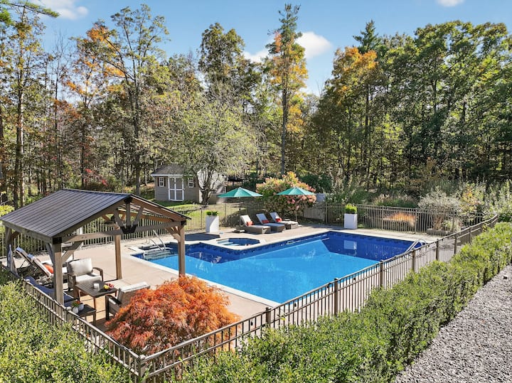 Catskills Getaway - Heated Pool/Hot Tub/Sauna/Gym - Houses for