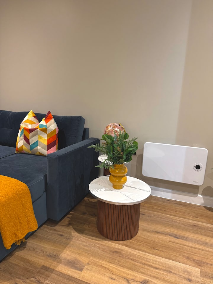 The Malthouse - Luxury City Apartment - Cardiff