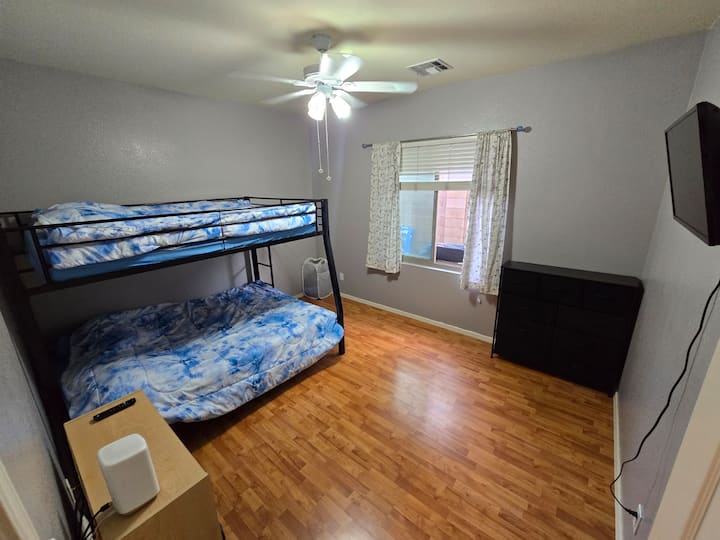 საძინებელი 2