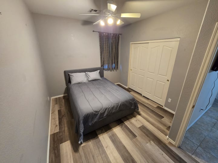 საძინებელი 3