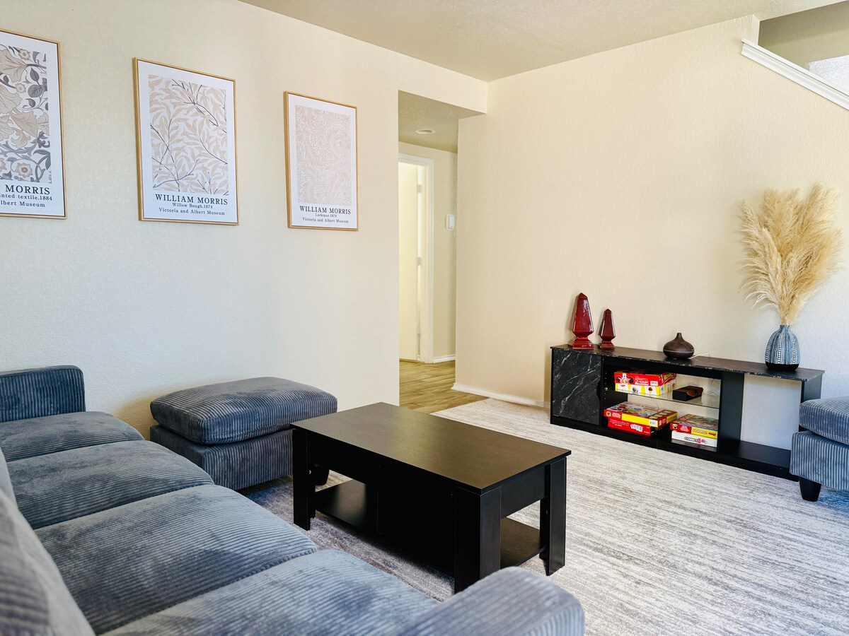 Successful Airbnb property: Skye in Meadow Village