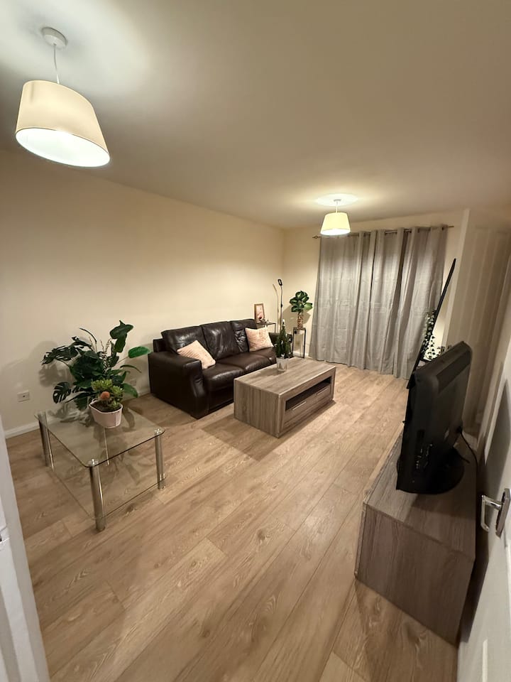 Spacious 3bed House In Daventry Family&contractors - Rugby