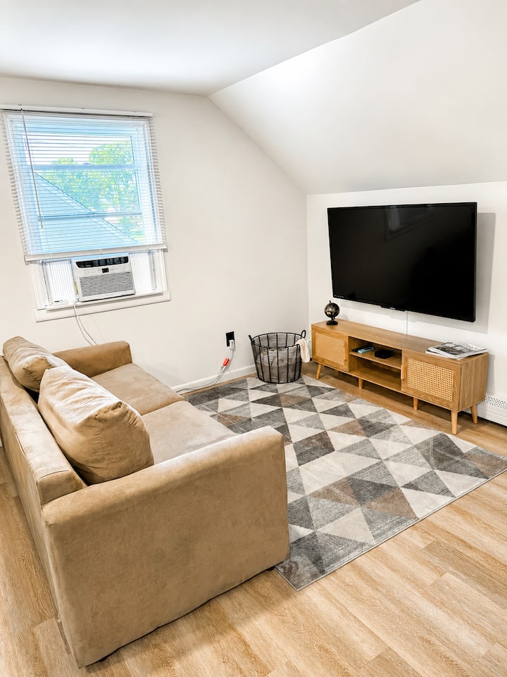 Cozy Retreat In Port Jeff Station - Stony Brook, NY