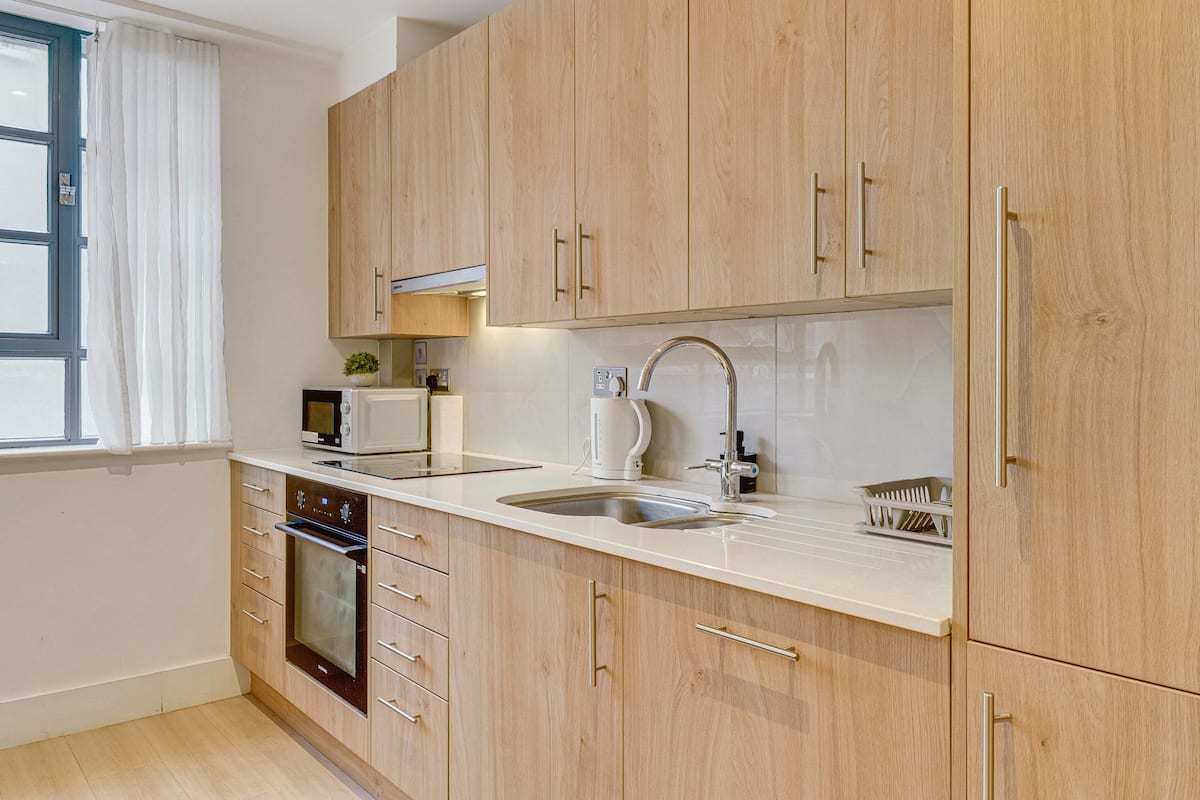 Spacious 2-Bed for 6 Guests · Edgware Road - 4