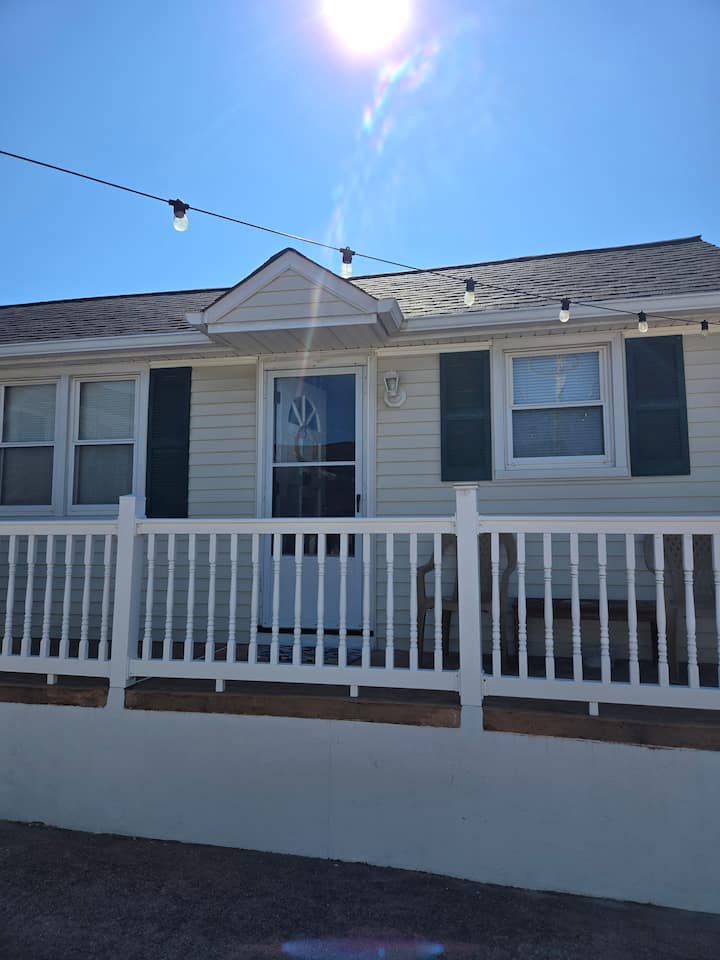 Cottage By The Sea - Beach Haven, NJ