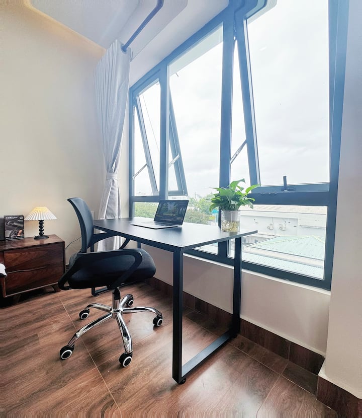 Workspace evidence from Newhouse_Cozy Room With Balcony in Quiet Area