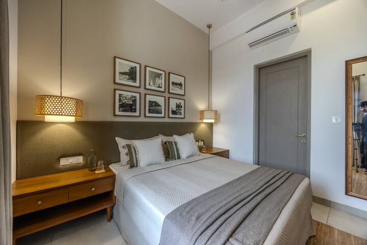 Bedroom 1 image 3