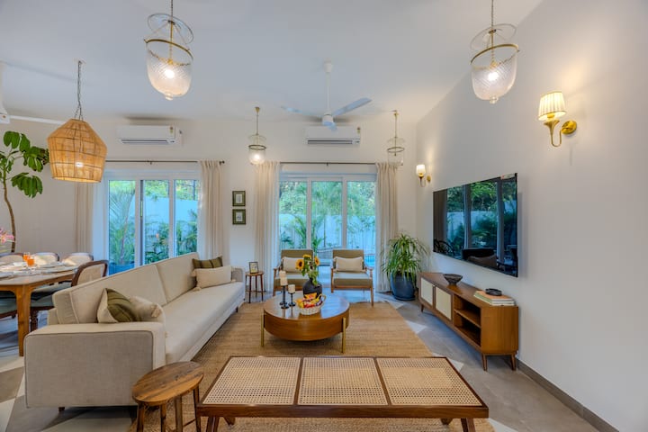 Living room image 1