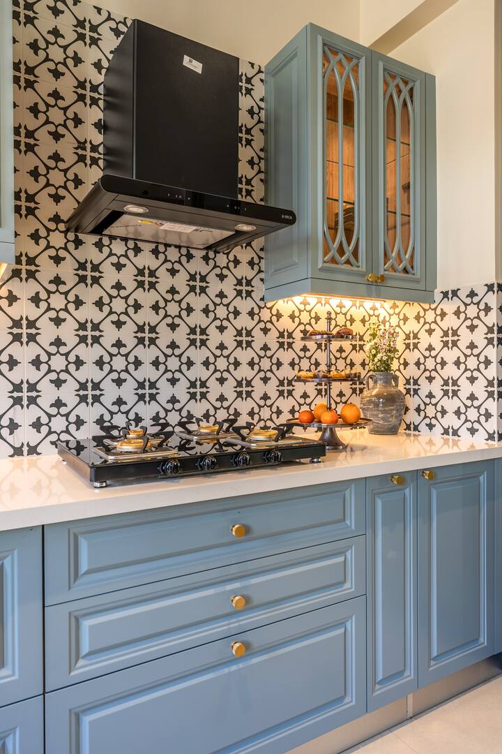 Full kitchen image 2