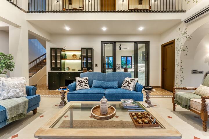 Living room image 5