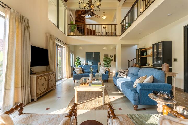 Living room image 1