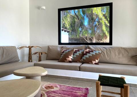 Top Airbnb: Authentic villa 10 minutes from the beach in La Oliva