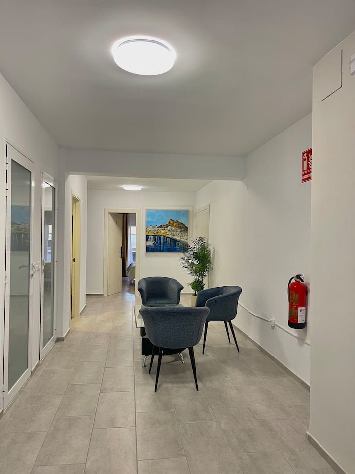 Habitación Doble Exterior - Palm Rooms Hostel - San Juan de Alicante