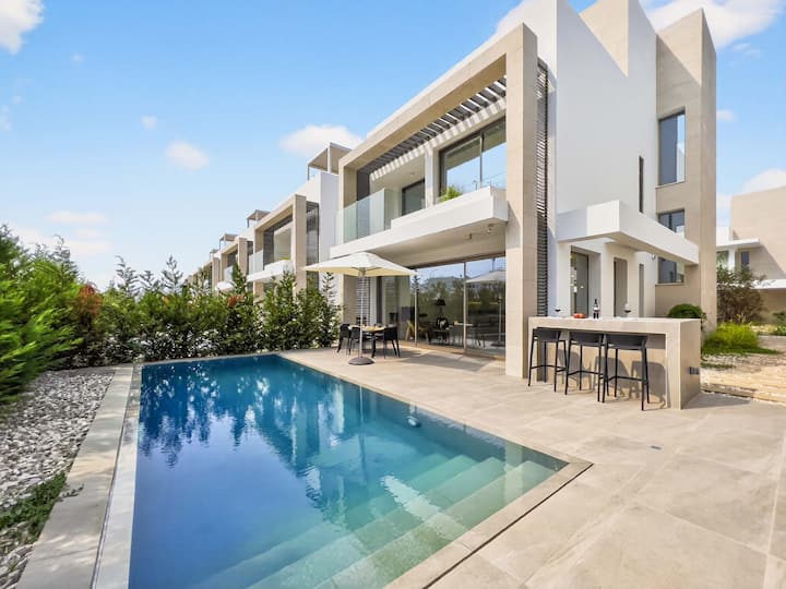 Azure Amber Villa / Private Pool / Sea View - Nissi Beach