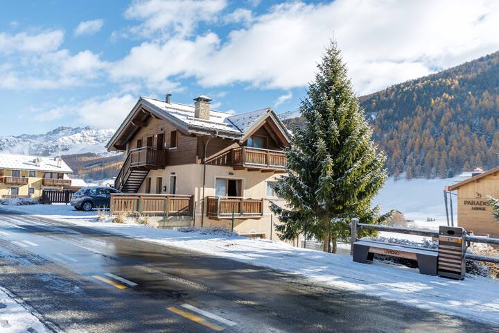 Chalet Skiador Per La Tua Vacanza Sulla Neve - Livigno