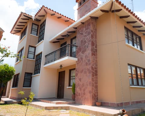 Entire Charming House in Sucre | Le Casita