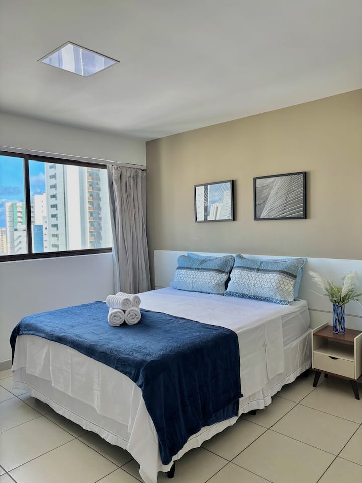 Cama, Detalle decorativo, Día, Habitación