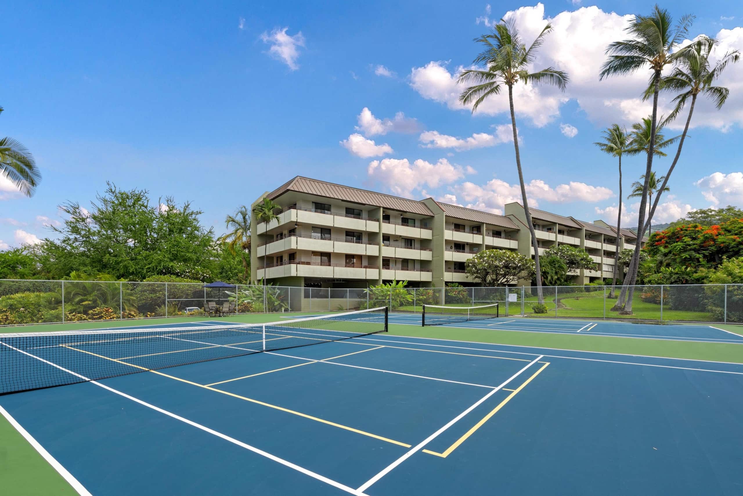 Magic Sands Beach, Central AC, Ocean View Condo - Photo 33