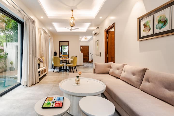 Living room image 3