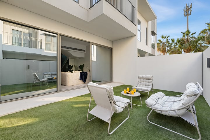 Family 4br Villa | Ps5 & Garden | New Community - Dubai