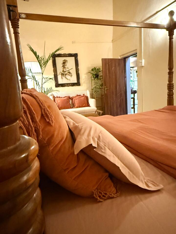 Bedroom 1 image 1