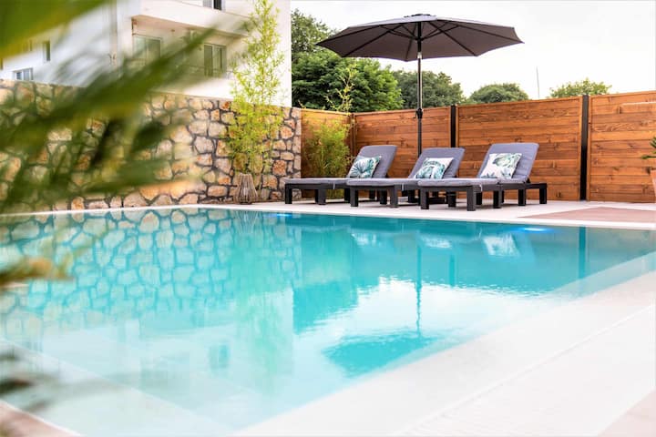 Kiteriders Garden Villas Mit Pool - Montenegro