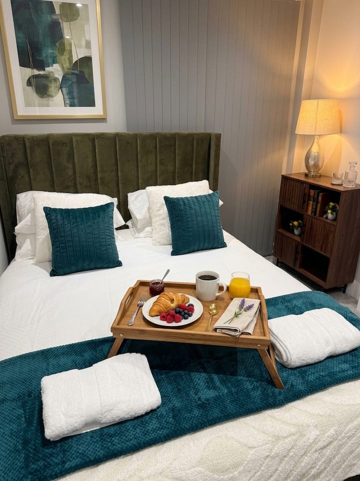 Modern 1br | Rooftop Garden | Workspace | Smart Tv - Leicester