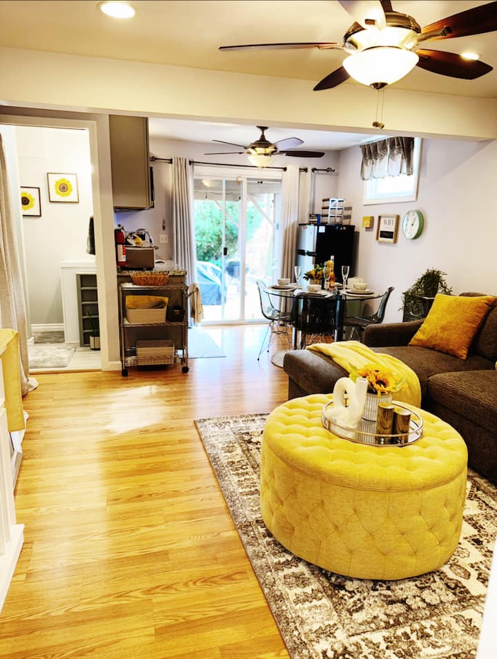 Norwalk Cozy Condo Suite - New Canaan, CT