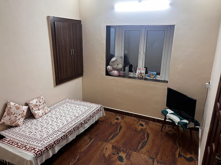 Spacious 2 Bhk House - Madurai