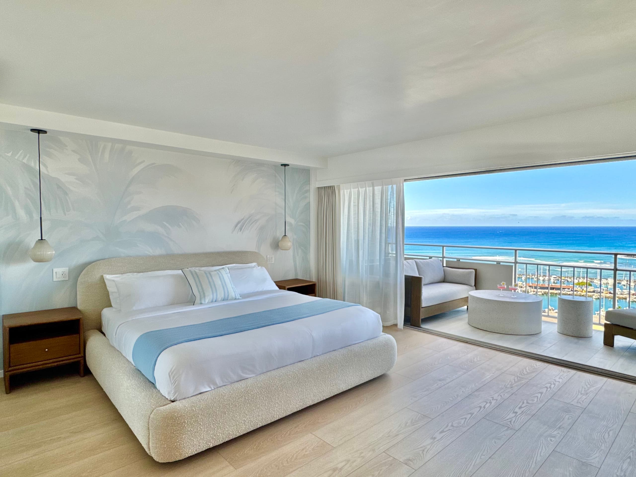 Condo in Honolulu · ★4.96 · 1 bedroom · 2 beds · 1 private bath - Image 1