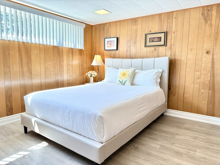 1br, Private Bathroom In Basement Near Yonge St. - Ontario