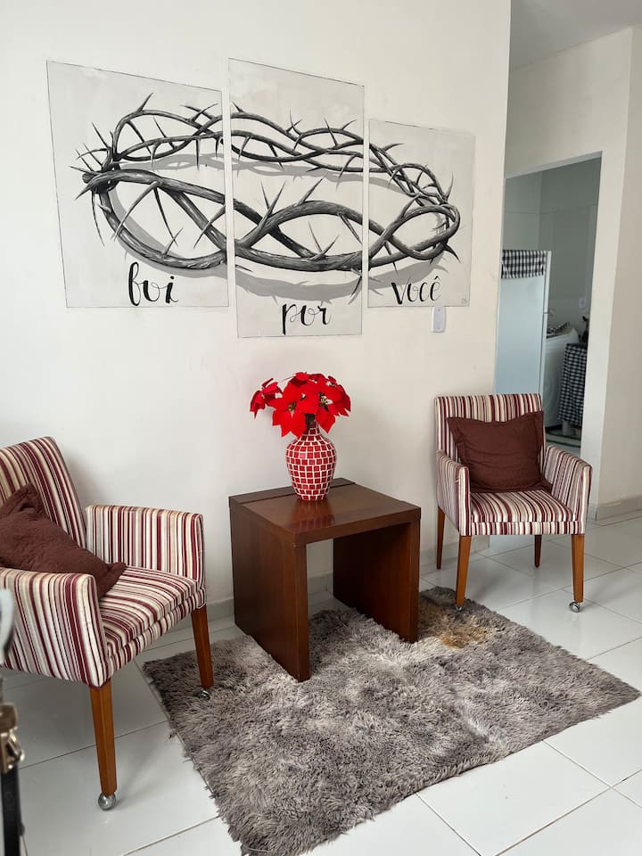 Apartamento Simples, Tranquilidade, Conforto, Paz - Santa Rita