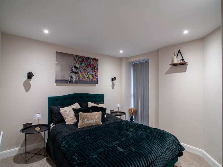 35% Monthly Discounts - 1bed Apt In Leeds Central - Leeds