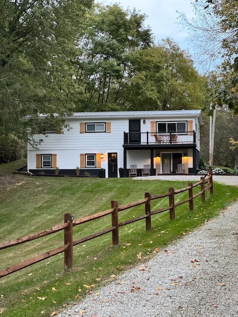 Logan’s Lookout over Mohican - Modern Farmhouse